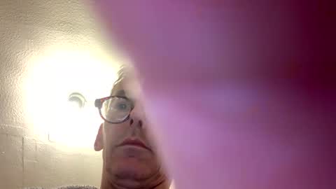 Snapshot of ilovetolickpussey chatting on 12-29-24, 11:08 ilovetolickpussey online show from 12-29-24, 11:08