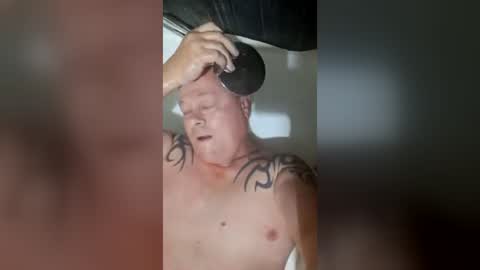 ilovewanking123456 online show from 06-19-26, 11:14