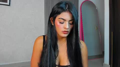 Snapshot of im__hanna chatting on 07-06-26, 12:07 hanna online show from 07-06-26, 12:07