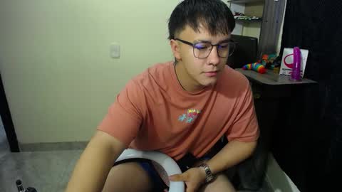 Snapshot of im__noah chatting on 03-03-25, 11:11 im__noah online show from 03-03-25, 11:11