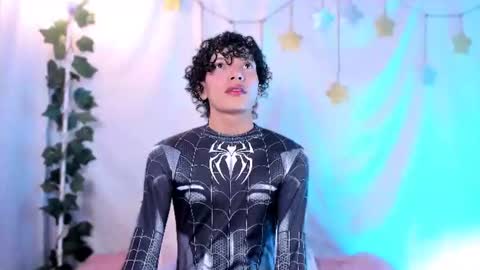 Alejo independent model   online show from 07-11-26, 02:14