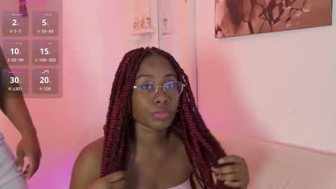 Ariana online show from 11-22-25, 12:04