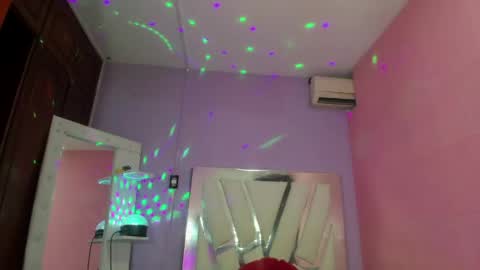 im_brittany_333 online show from 05-27-26, 03:14
