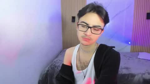 Snapshot of im_dayros chatting on 12-18-25, 03:56 dayros online show from 12-18-25, 03:56