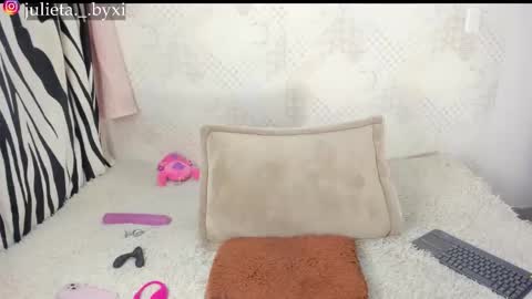 Snapshot of im_dorothy chatting on 02-12-26, 09:54 im_dorothy online show from 02-12-26, 09:54