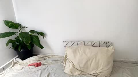 Emma and Matt  online show from 02-13-25, 06:16