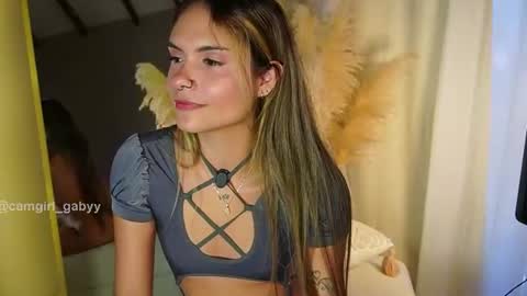 Snapshot of im_gabyferrer chatting on 06-10-26, 04:06 GABY online show from 06-10-26, 04:06