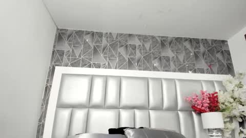  Im Gaia online show from 03-04-25, 01:06