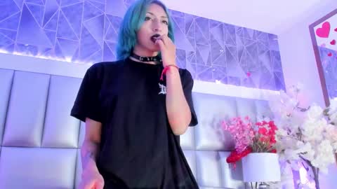  Im Gaia online show from 03-04-25, 07:11