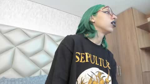  Im Gaia online show from 09-15-25, 12:27