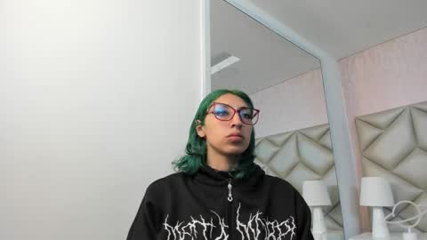  Im Gaia online show from 09-18-25, 12:40