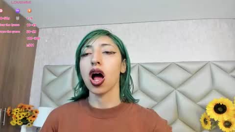  Im Gaia online show from 11-28-25, 12:41