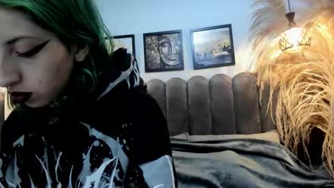  Im Gaia online show from 12-16-25, 12:10