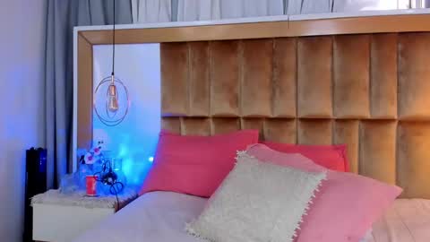 Anna  online show from 03-01-25, 02:34