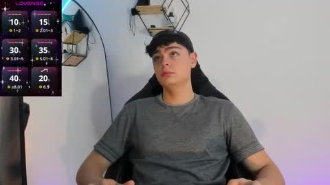 Snapshot of im_juaniito chatting on 09-19-25, 01:18  40 OFF TODAY online show from 09-19-25, 01:18