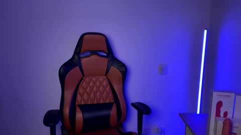 Laia online show from 03-05-25, 05:50