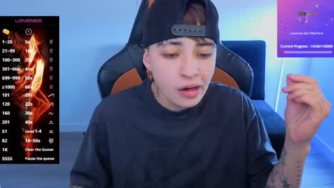 Laia online show from 09-12-25, 07:25