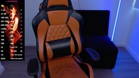 Laia online show from 10-26-25, 09:53