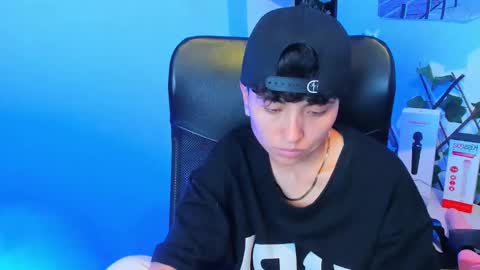 mathias online show from 12-21-25, 03:08