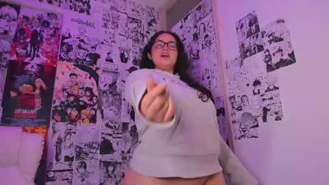 mei mei uwu online show from 07-25-26, 04:21