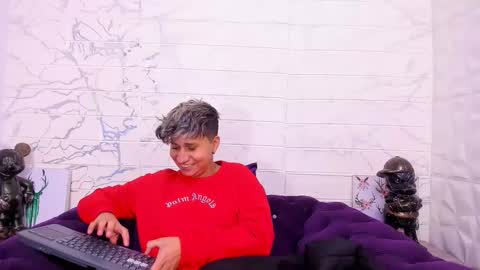 im_milan_rs online show from 02-19-25, 09:50