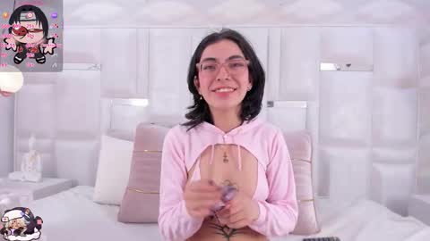 Moly  online show from 11-06-25, 08:32