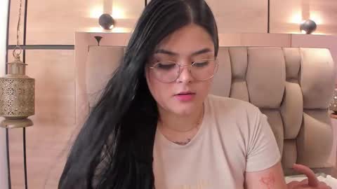 im mou  online show from 12-19-25, 01:07