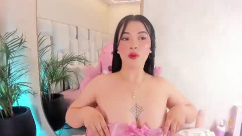 Nika online show from 07-14-26, 12:33