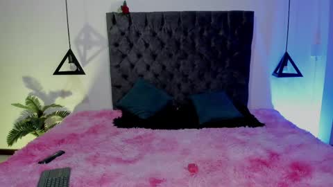 RALF online show from 05-11-26, 03:56
