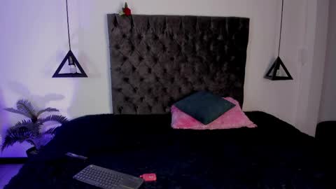RALF online show from 05-18-26, 04:07