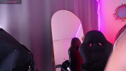 Snapshot of im_rosse_ chatting on 10-03-25, 07:22 Jade Rosse online show from 10-03-25, 07:22