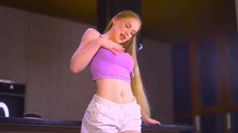 Snapshot of im_sexy_and_i_know_it_ chatting on 02-27-26, 05:13 Brie online show from 02-27-26, 05:13