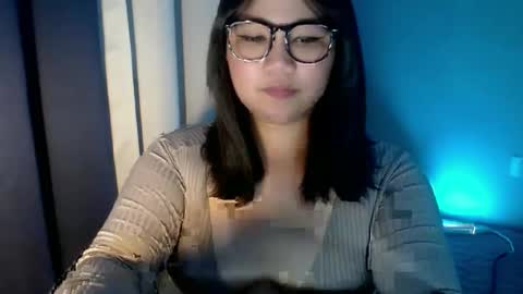 Snapshot of im_ur_cutiewife chatting on 11-15-25, 10:15 cherryl online show from 11-15-25, 10:15
