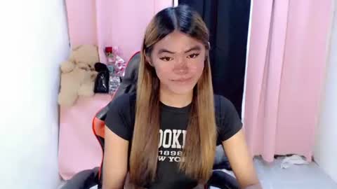 im_yourfairyannaxx online show from 04-21-26, 01:53