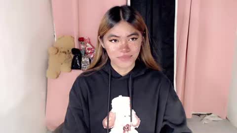 im_yourfairyannaxx online show from 04-26-26, 07:33