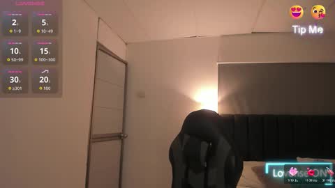 Snapshot of imacwenn_ chatting on 03-06-26, 01:29 Sofia online show from 03-06-26, 01:29