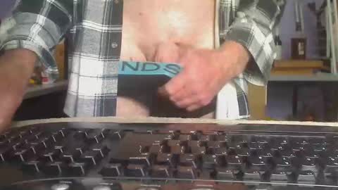 Snapshot of imaussiechris chatting on 01-06-25, 06:47 Aussie Guy online show from 01-06-25, 06:47