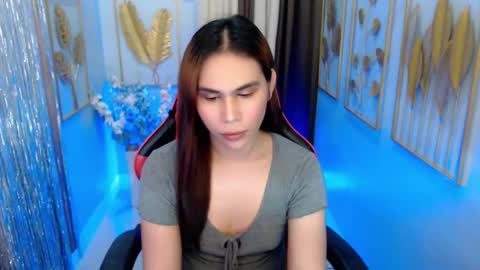 Ashley online show from 12-18-25, 07:20