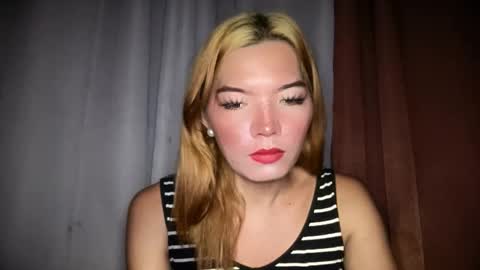 Mika online show from 03-11-26, 04:18