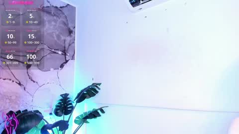 Leana online show from 12-02-24, 09:06