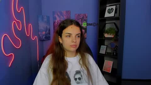 Leyla online show from 06-23-26, 11:19