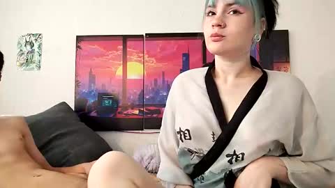 Sam and Jen online show from 09-21-25, 05:20