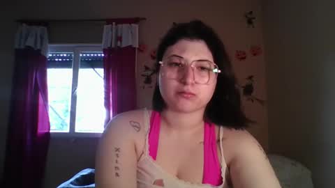 Florencia online show from 11-16-25, 03:50