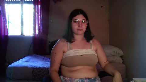 Florencia online show from 03-19-26, 08:35