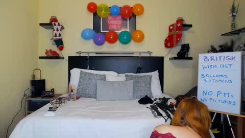 inannalove online show from 12-19-25, 08:05