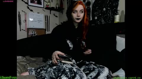 Inarafoxx online show from 12-16-24, 02:25