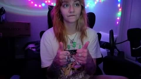 Inarafoxx online show from 05-19-26, 01:33