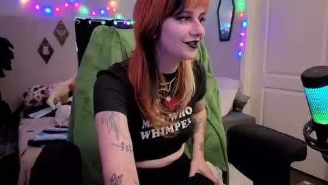 Inarafoxx online show from 06-17-26, 12:46