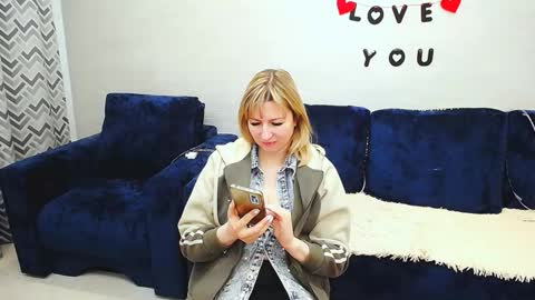 incredible_ariela online show from 03-25-26, 06:52