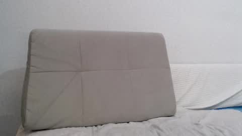 Della online show from 01-20-25, 05:48